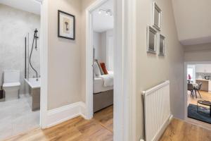 Classy GF Gem Next Seven Sisters