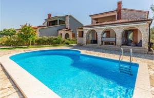 Beautiful Home In Galizana With Wifi