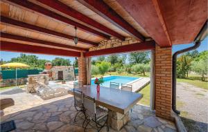 Amazing Home In Rovinj With Outdoor Swimming Pool 