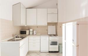 Apartment Makarska Liii