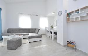 Apartment Vrsi-Mulo 01