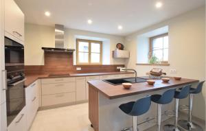 Amazing Home In Fierville-Les-Mines