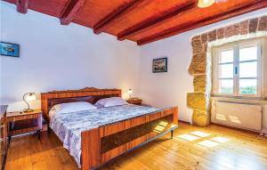 Lovely Home In Garica With Wifi