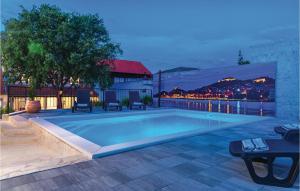 3 Bedroom Amazing Home In Bilice 