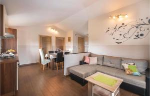 Lovely Home In Vodnjan With Kitchen 