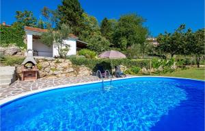 Amazing Apartment In Icici With Kitchen