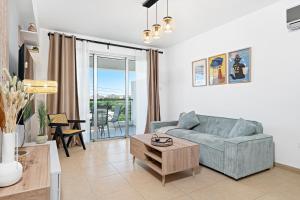 Spitaki 2 BDR Apartment with Pool and Close Proximity to Beach - 4hvězdičkové hotely ve městě Paralimni