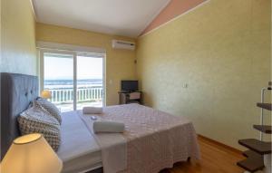 5 Bedroom Gorgeous Home In Jadranovo 