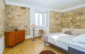 Amazing Home In Omis With Wifi