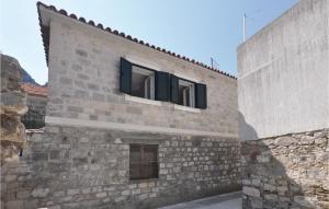 Amazing Home In Omis With Wifi