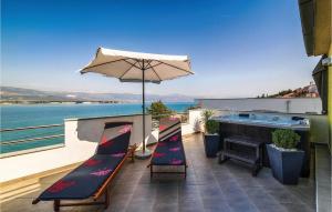 1 Bedroom Amazing Apartment In Trogir 