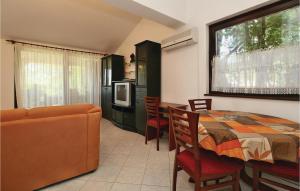 Holiday Home Porec Antonci