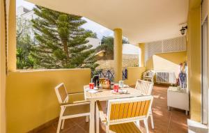 Amazing Apartment In Fuengirola