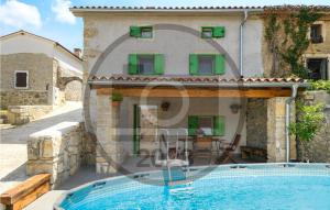 Amazing Home In Susnjevica With Wifi