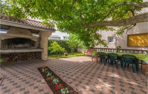 Stunning Home In Biograd Na Moru