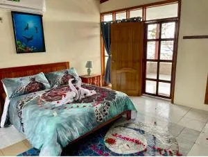 Casa Verde Vacation Garden Home - Progreso