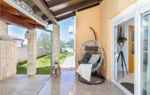 2 Bedroom Lovely Home In Musalez