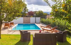 3 Bedroom Beautiful Home In Donji Prolozac 