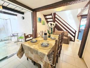 Vila Geriba 50 metros da praia