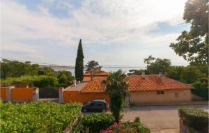 1 Bedroom Cozy Apartment In Kraljevica