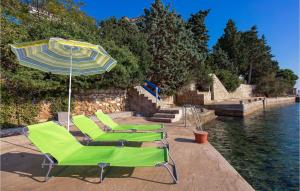 Amazing Apartment In Stara Novalja