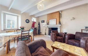 Awesome Home In Ploubazlanec