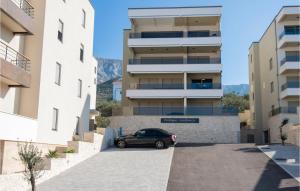 Cozy Apartment In Tucepi