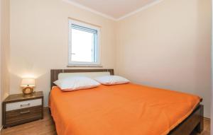 Beautiful Apartment In Povljana