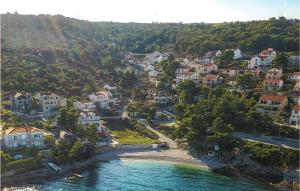 Awesome Home In Postira