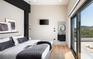 Villa Carbon Residence