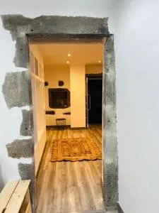 Casa da Grota do Bravo - São Jorge