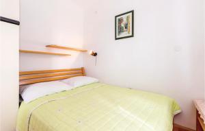 Amazing Apartment In Jadranovo