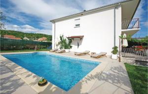 Apartment Sestanovac 23 With Outdoor Swimmingpool