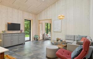 Gorgeous Home In Højby With Sauna