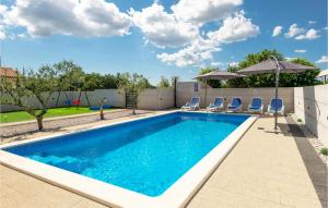 Stunning Home In Nedescina With Kitchen