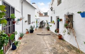 2 Bedroom Lovely Home In El Gastor