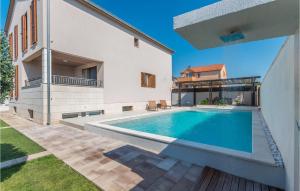 Cozy Home In Biograd Na Moru With Sauna 