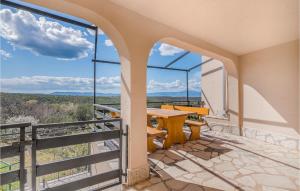 Amazing Home In Dobrinj With Wifi