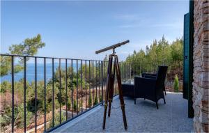 3 Bedroom Cozy Home In Gromin Dolac