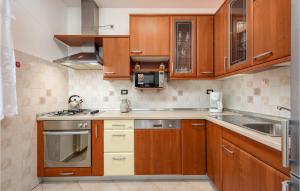 Gorgeous Home In Labin With Wifi