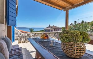 4 Bedroom Nice Home In Labin 