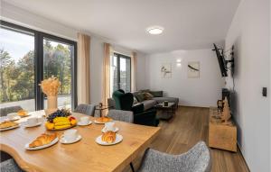 Nice Home In Stari Laz With Kitchen