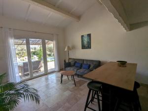 Maisons d'hotes L'ESQUIROU : photos des chambres