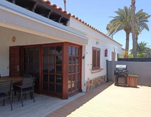 Maspalomas Palms premium bungalow, private, relaxing, swimming pool