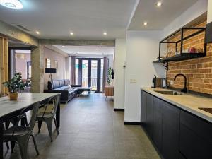 Dreaming Santa Clara