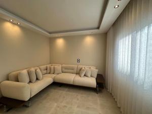 شقة فخمة اربع غرف