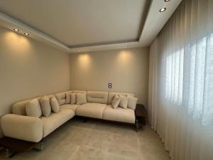 شقة فخمة اربع غرف