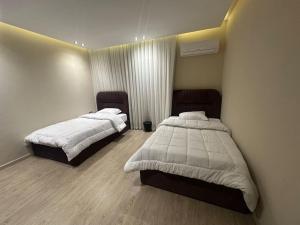 شقة فخمة اربع غرف