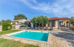 2 Bedroom Gorgeous Home In Pula - Škatari