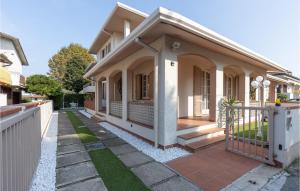 Gorgeous Home In Viareggio With Kitchen